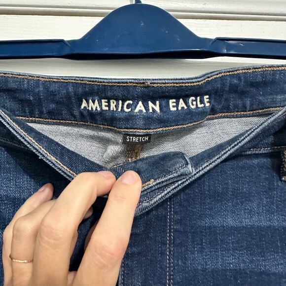 American Eagle, super high rise, flare, blue jeans, denim plus size 18 - Picture 3 of 10